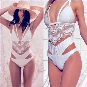 FOR LOVE & LEMONS ONE PIECE SWIMSUIT